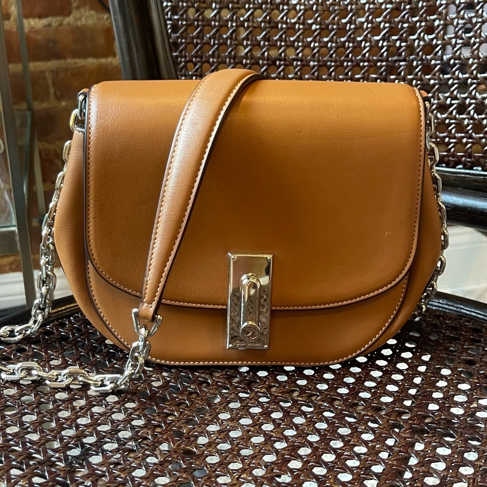 Marc Jacobs leather cross body bag